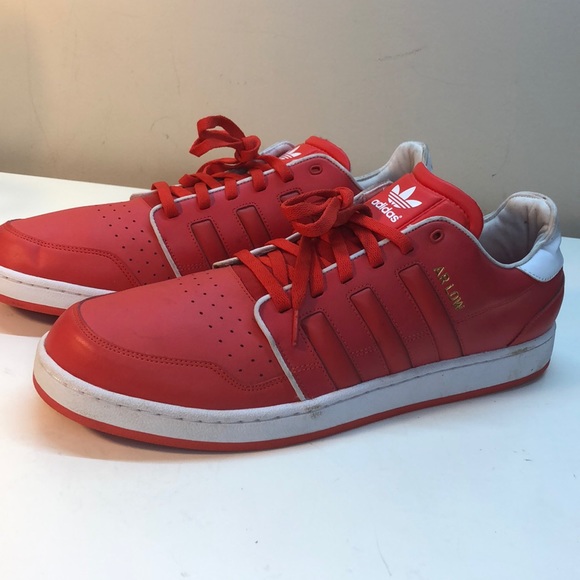 adidas Red & White Leather Sneakers Size 18 - Picture 4 of 9